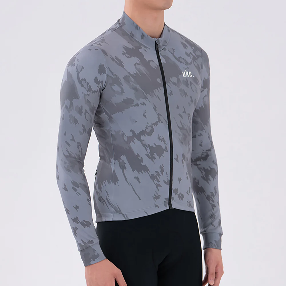 Say goodbye to ill-fitting clothes and hello to Men's Training Thermal Cycling Jacket-Caloflage！