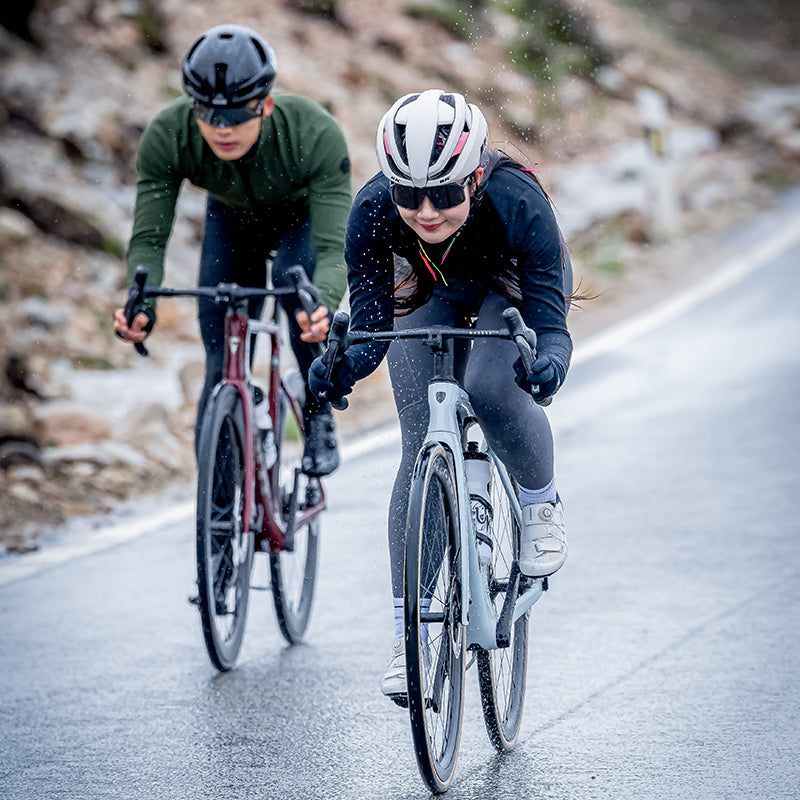 新品　UKE サイクリング　ビブタイツ　レディース　M スエード　極寒 UKE サイクリング - ユニークなデザインと手頃な価格のサイクリング