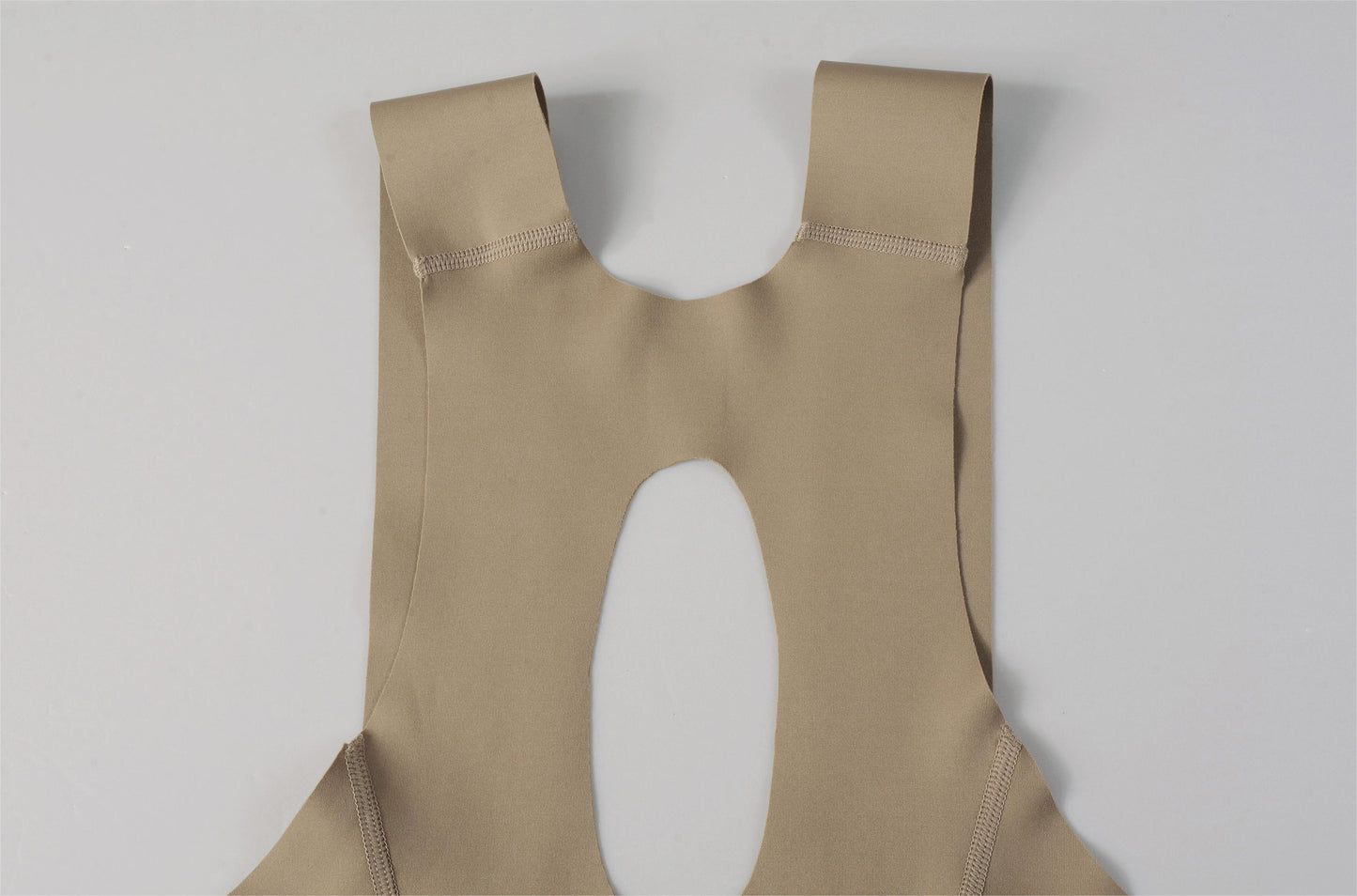Women's Seamless Bib Shorts SI-1 Curly Shu-Grayish brown