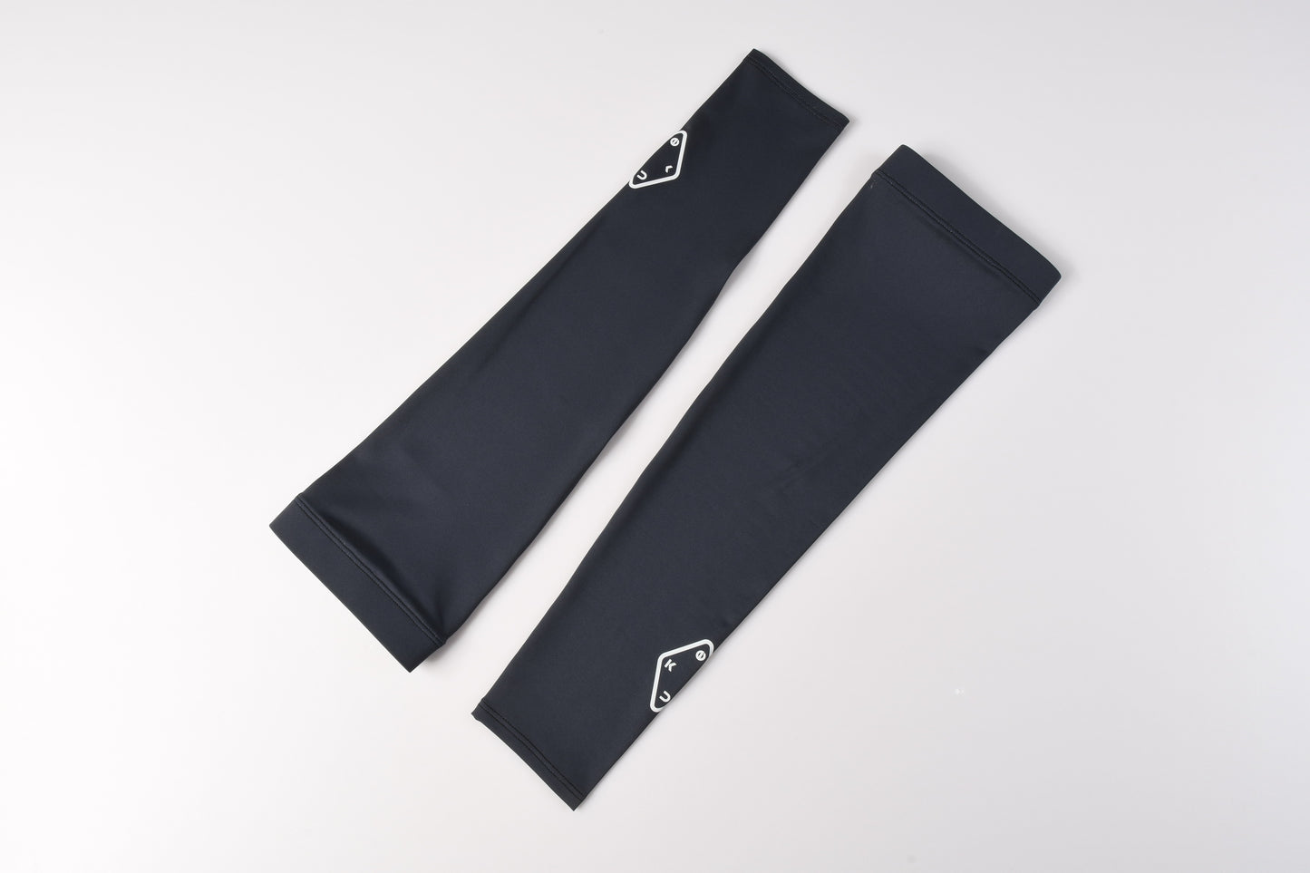 Cycling ice sleeves Cloud Gap-Black